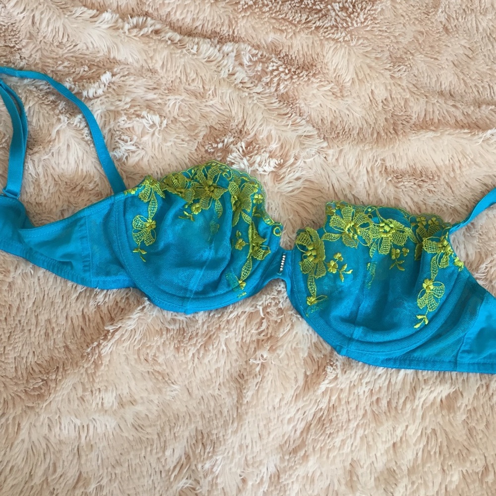 VS blue and green lace demi bra. 34B.